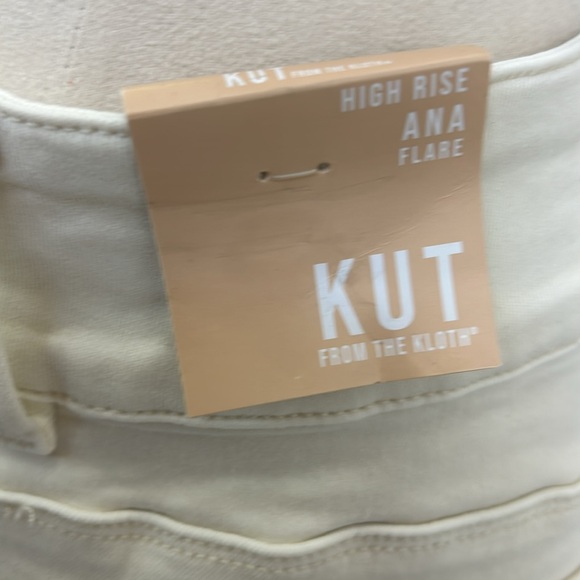 KUT from the Kloth Ana Flare Jeans - Picture 6 of 7